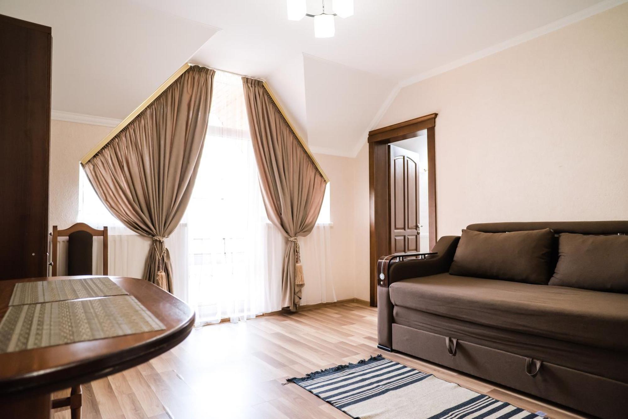 Hotel Вікторія Polyana  Exterior foto