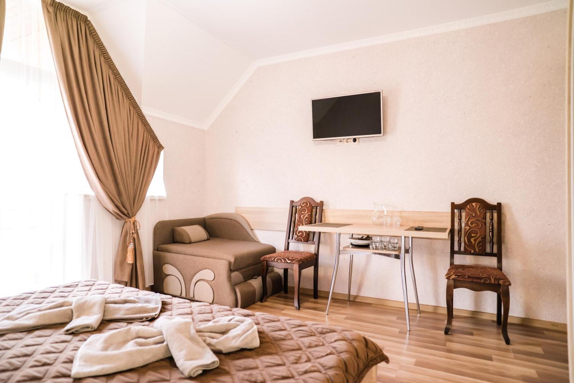 Hotel Вікторія Polyana  Exterior foto